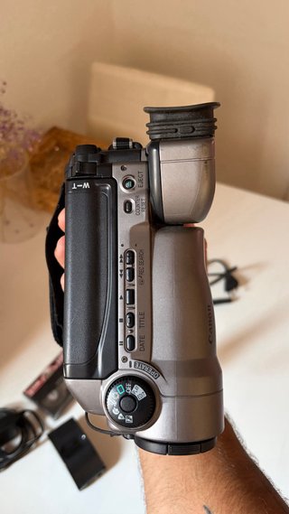 Canon UC5500 Video 8 + 2 baterías