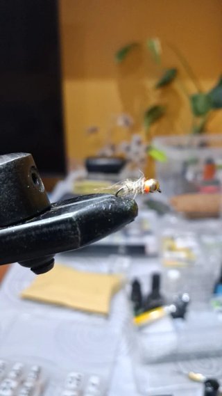 Ninfas y Perdigones Pesca Mosca