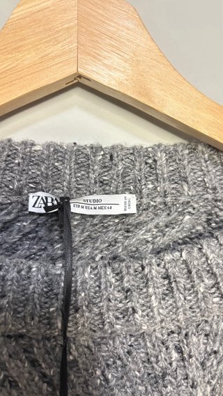 Jersey Zara gris talla única