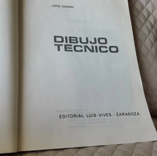 Dibujo Tecnico, Cou