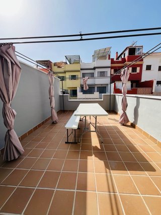 CASA ADOSADA