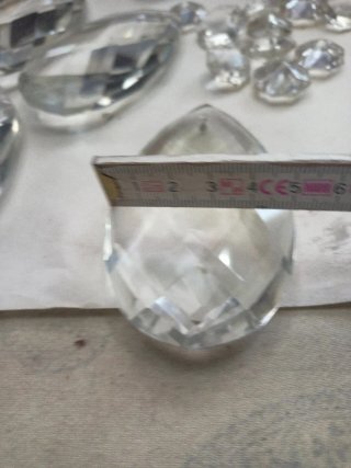 Ricami per lampadari a goccia.pezzi.10 grandi.e 10