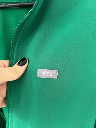 Chaqueta FIGS Verde Talla M