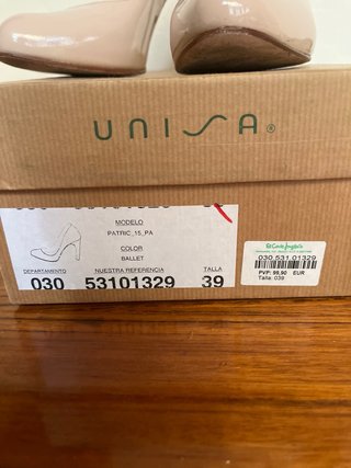 Zapatos de tacón Unisa Beige Talla 39