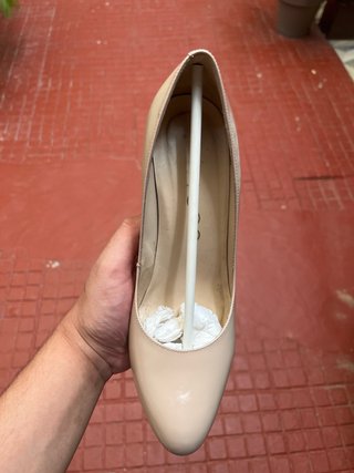 Zapatos de tacón Unisa Beige Talla 39