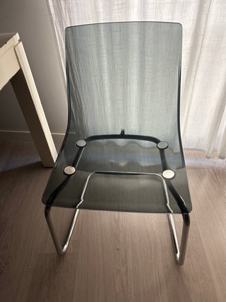 4 Sillas Transparentes Grises Ikea
