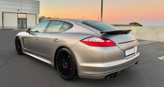 Porsche Panamera GTS 2013