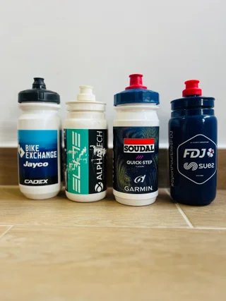 Lote de 4 bidones de ciclismo