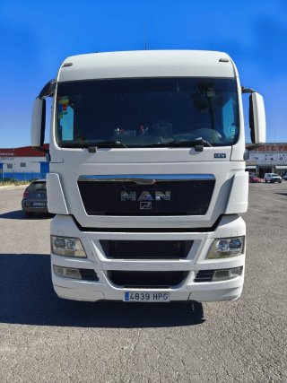 Man TGX 18.440 cabeza tractora