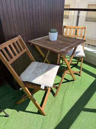Mesa y Sillas Balcón Madera