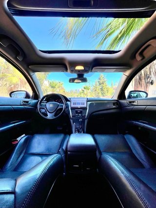 Suzuki Kizashi 2010