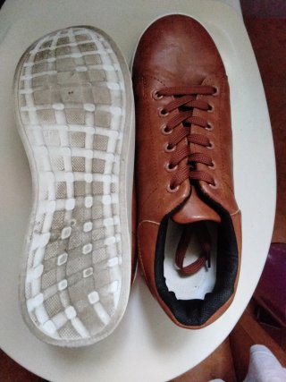 Zapatillas marrones