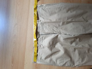 Pantalón de vestir beige hombre