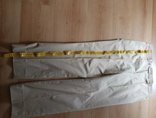 Pantalón de vestir beige hombre