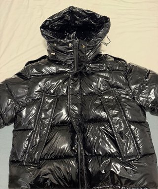 Chaqueta brillante negra talla L