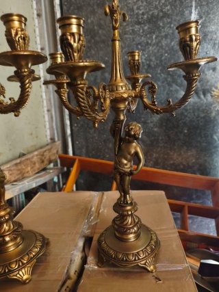 Pareja de candelabros / palmatorios antiguos