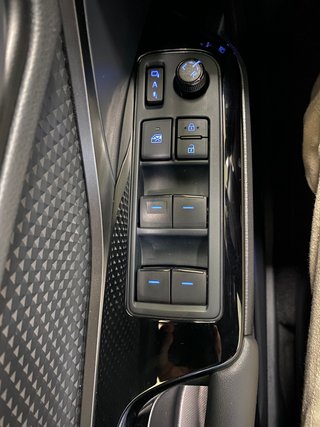 Toyota C-HR Advance 1.8 125H e-CVT HEV