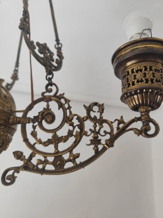 Lámpara de Bronce Antigua