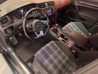 Volkswagen Golf GTD 2.0 TDI 184CV