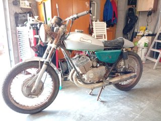 Benelli 250 2C Moto Clásica