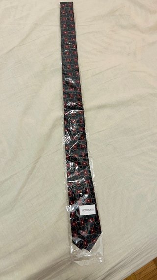 Corbata Metro Negra y Roja