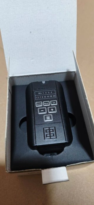 Pack 2 Flashes Elinchrom D-Lite 4 + Disparador