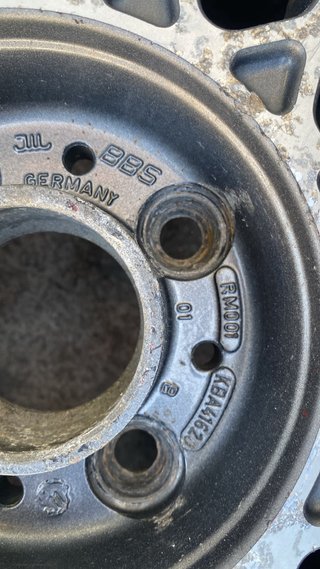 Llanta BBS RM 001  4x100 7.5x15 ET25