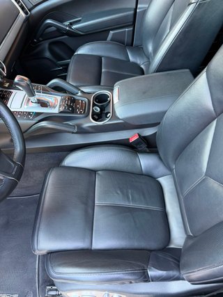 Porsche Cayenne 2014
