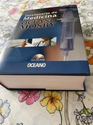 Diccionario de Medicina Oceano Mosby (Spanish E...