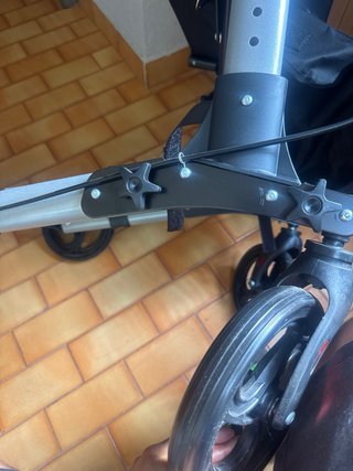 Andador Prim con asiento y bolsa