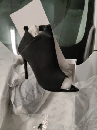 Botines de tacón negros