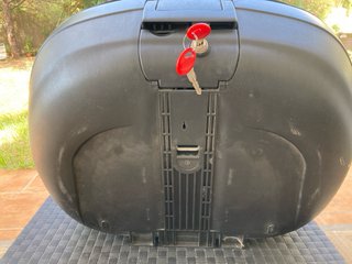 Baúl Top Case Moto SHAD Motorcase