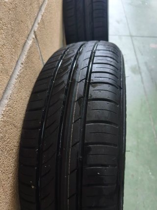 4 Neumáticos Kumho 185/65 R14 86H