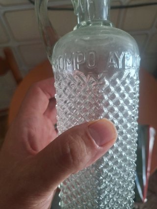 Coppia di antiche bottiglie da liquore Joaquín Mompó Ayelo