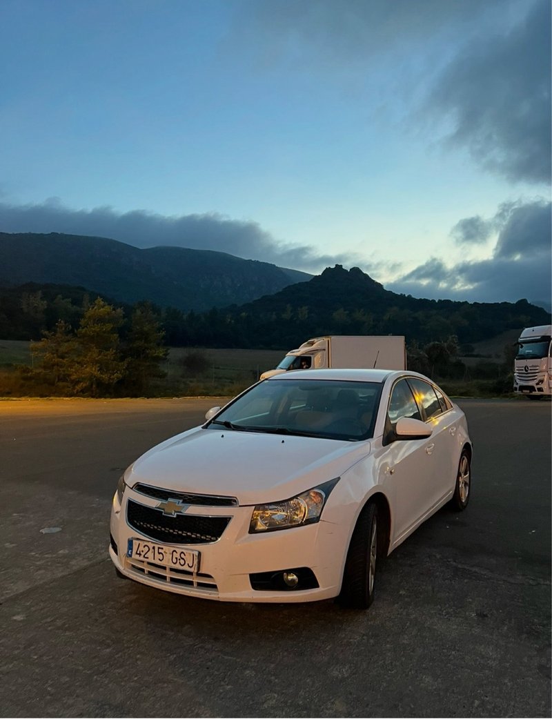 Chevrolet Cruze 2010 - foto 1