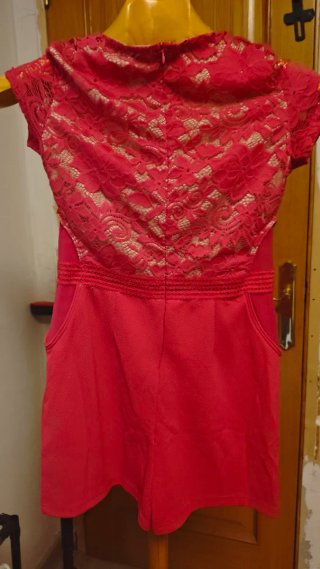 Vestido rojo encaje