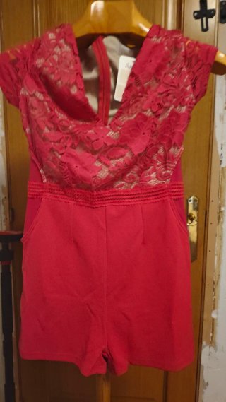 Vestido rojo encaje