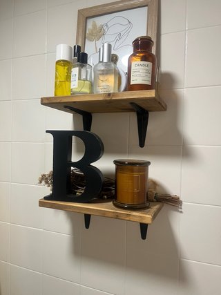 Baldas de madera y metal