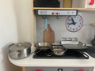 Cocina de juguete con accesorios