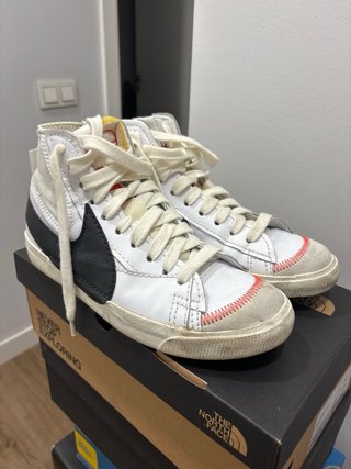 Nike Blazer Mid '77