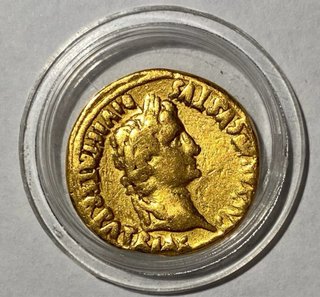 Áureo Augusto Lugdunum 2 a.C. - 4 d.C.
