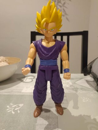 Muñeco Goku Super Saiyan