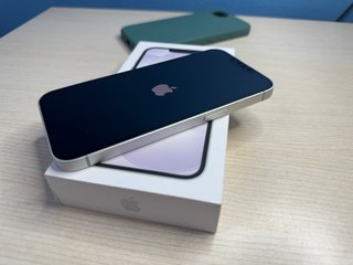 iPhone 17e 256GB - 100% Bateria