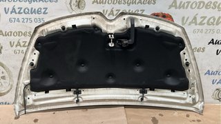 Capo delantero blanco Citroen C4 Picasso moderna