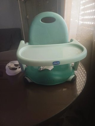 Silla de comer portátil para niños Chicco