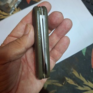 Navaja Aitor con varios usos. incompleta