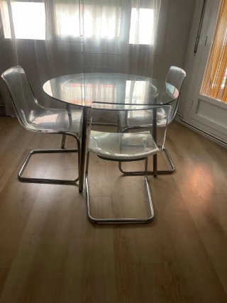 Mueble TV y vitrina IKEA Besta