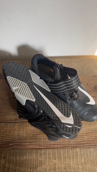 Nike Savaleos Talla 46