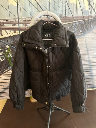 Chaqueta acolchada Zara negra