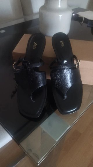 Sandalias Zara Piel Negra